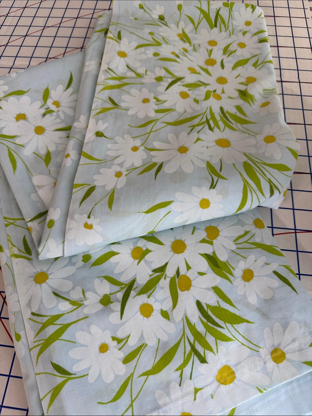 Vintage Morgan Jones Daisy Floral Flat Sheet Fabric 1970s Blue White No Iron